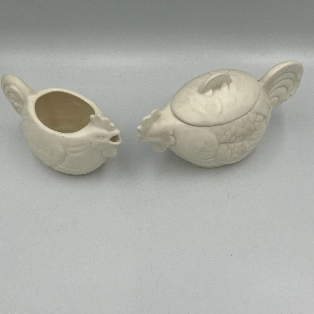 Vintage Czechoslovakia Ceramic Rooster Creamer Sugar Set Cottage Country Core